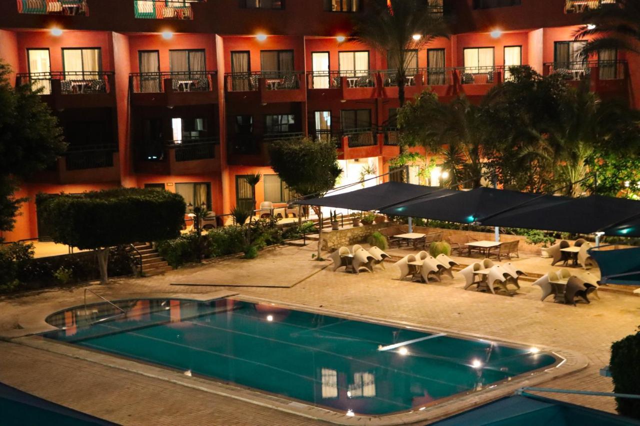 Adham Compound Hotel King Mariout Exteriér fotografie