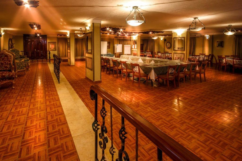 Adham Compound Hotel King Mariout Exteriér fotografie