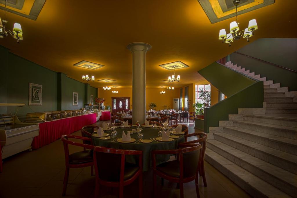 Adham Compound Hotel King Mariout Exteriér fotografie