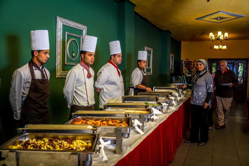 Adham Compound Hotel King Mariout Exteriér fotografie
